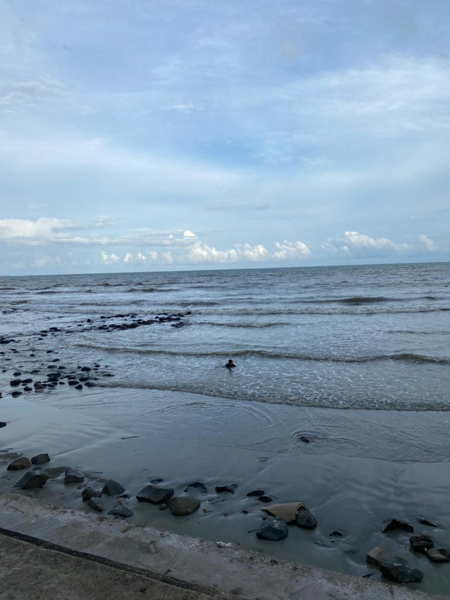 Blackstone Beach Resort Kuantan Exterior photo