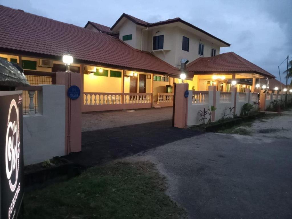 Blackstone Beach Resort Kuantan Exterior photo
